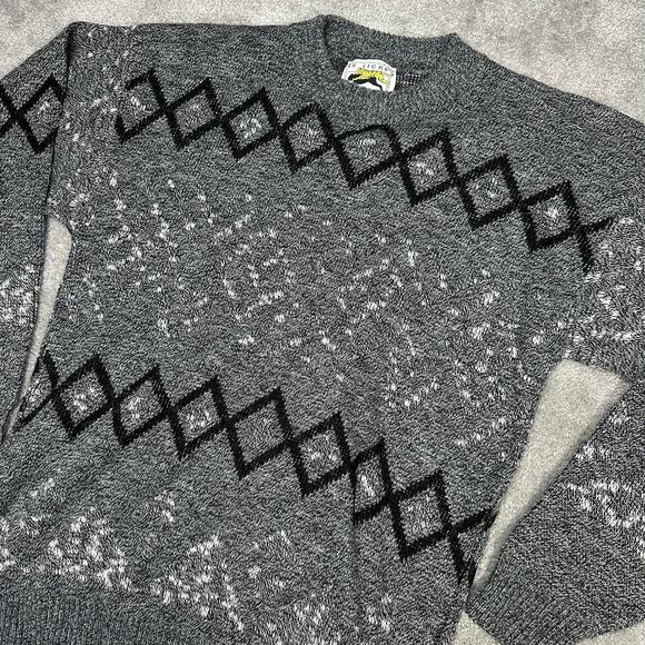 Vintage Men's Le Tigre Graphic Knit Sweater Size Medium Made in USA 1990s - Picture 2 of 7